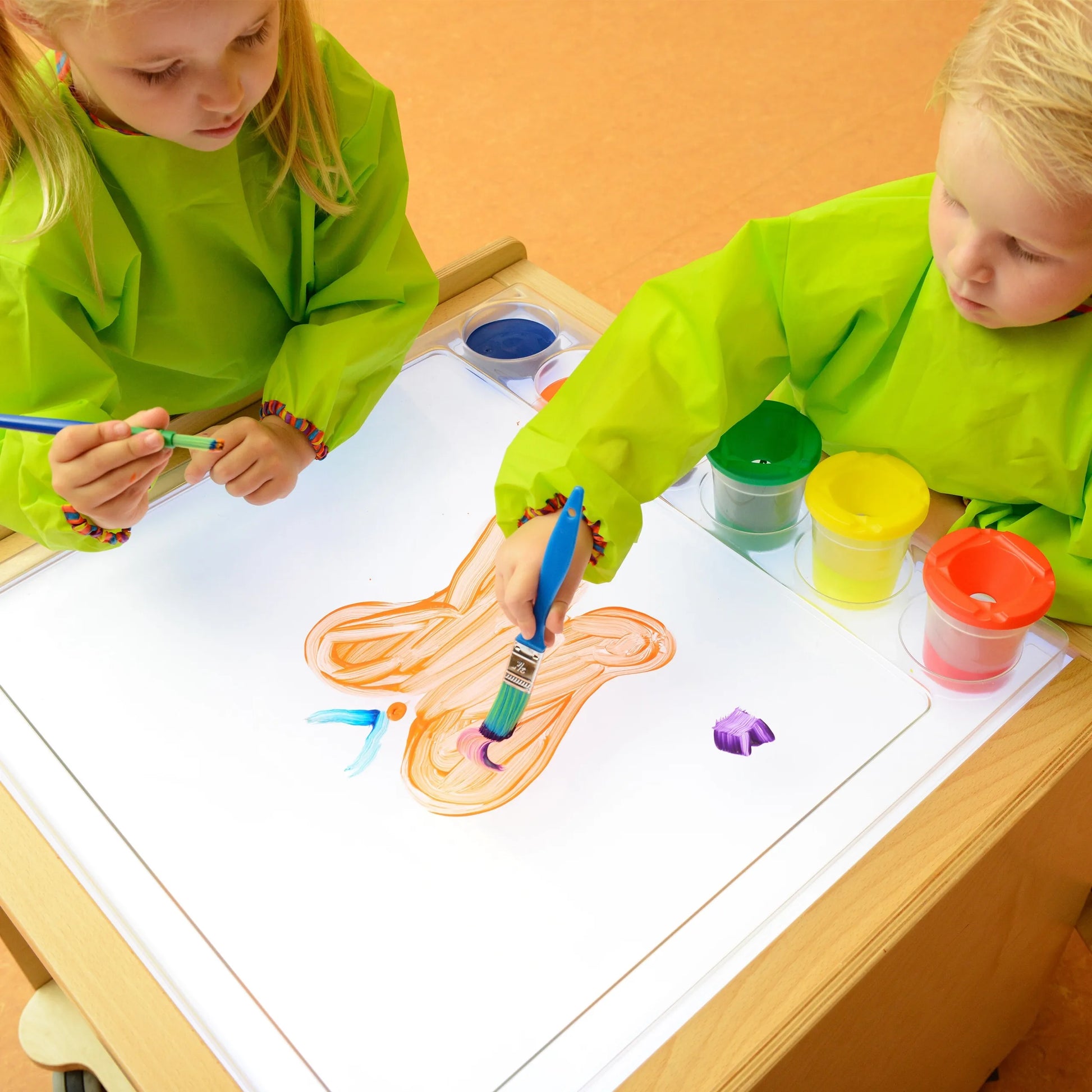 Masterkidz LED sensorinė šviesdėžė su baltu apšvietimu + skaidrus dažymo padėklas