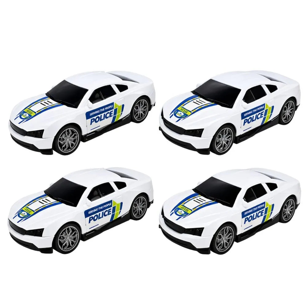 Policijos tralas su automobiliais, šviesomis ir garsais