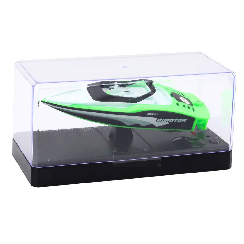 RC žalias kateris 2.4GHz dvigubas variklis