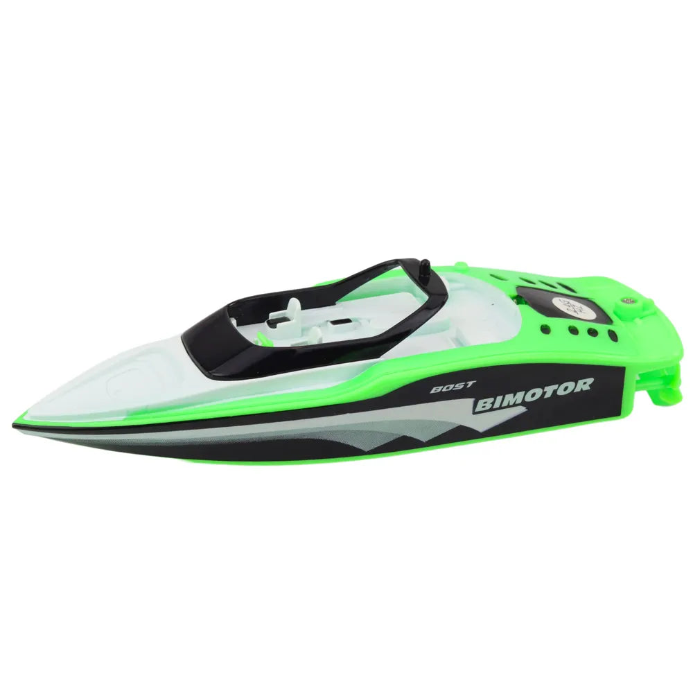 RC žalias kateris 2.4GHz dvigubas variklis