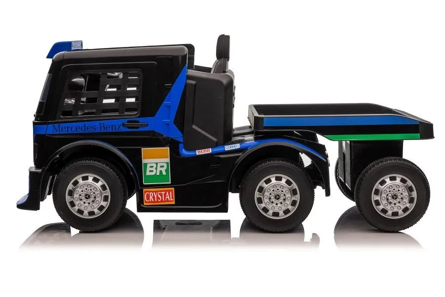 Tamsiai mėlynas Mercedes XMX622B su puspriekabe