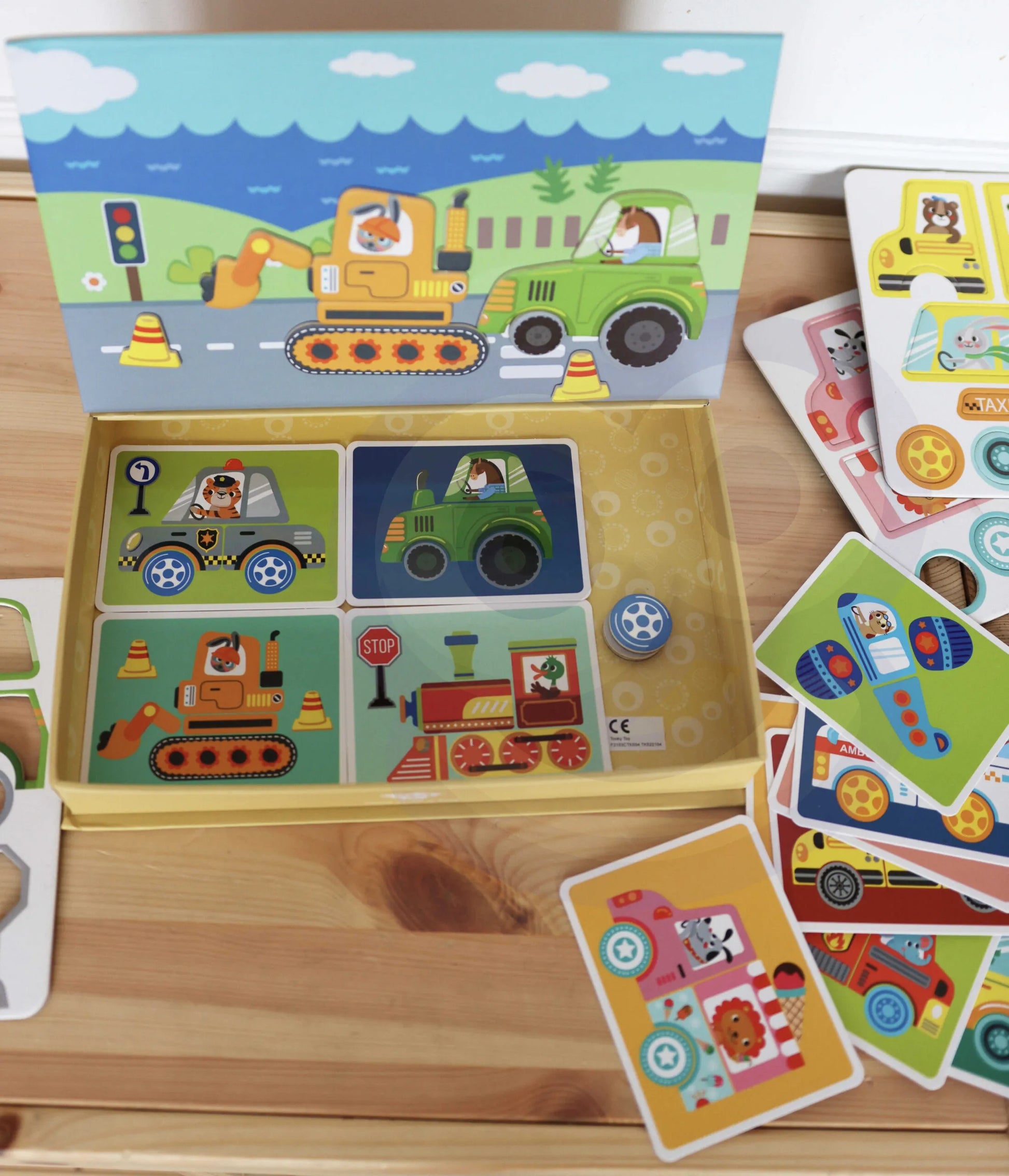 Tooky Toy magnetinė dėlionės dėžutė – 80 elementų kūrybinis rinkinys
