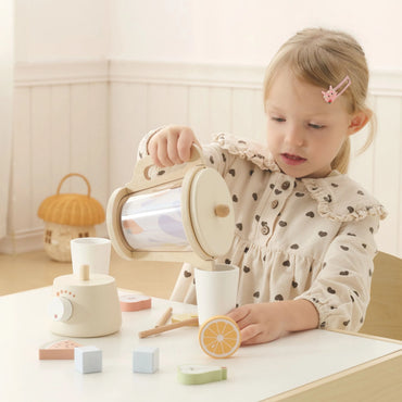 „TOOKY TOY“ virtuvinis trintuvas su priedais