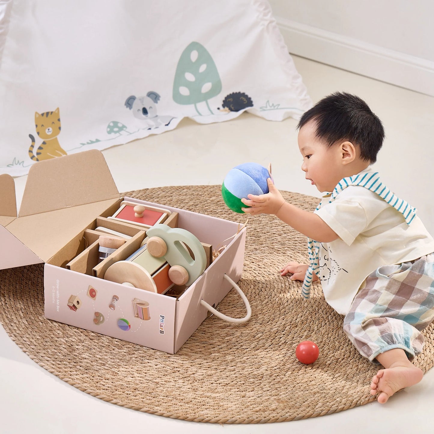 Viga Educational Box (6–12 mėn.) – pirmieji atradimai per judesį, garsą ir spalvas