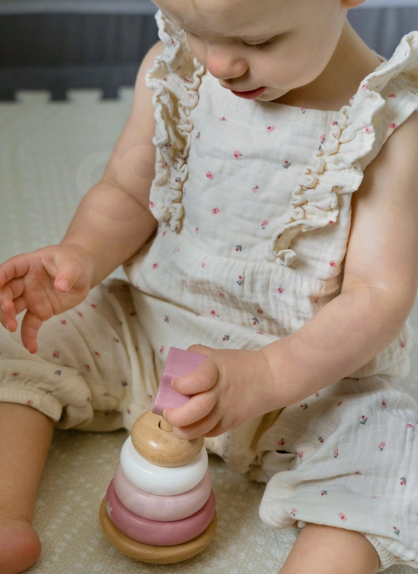 Viga medinė edukacinė piramidė–lapiukas