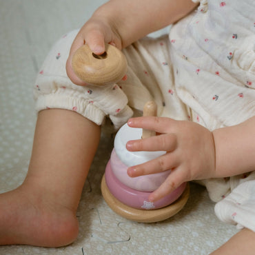 Viga medinė edukacinė piramidė–lapiukas