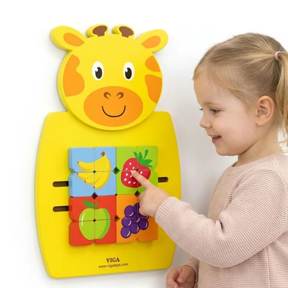 Viga medinė sieninė manipuliacinė lenta „Linksmoji Žirafa“