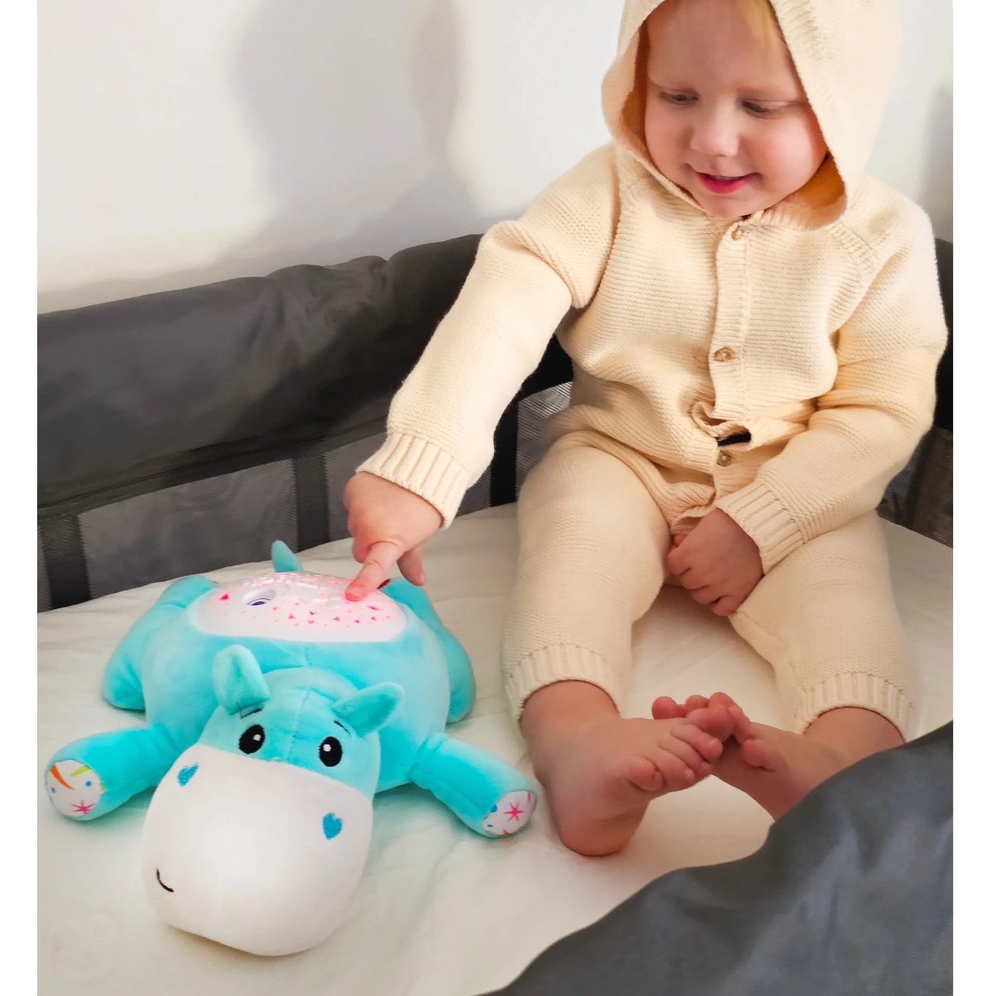 „WOOPIE BABY“ 2-in-1 projektorius ir migdukas – pliušinis hipopotamas