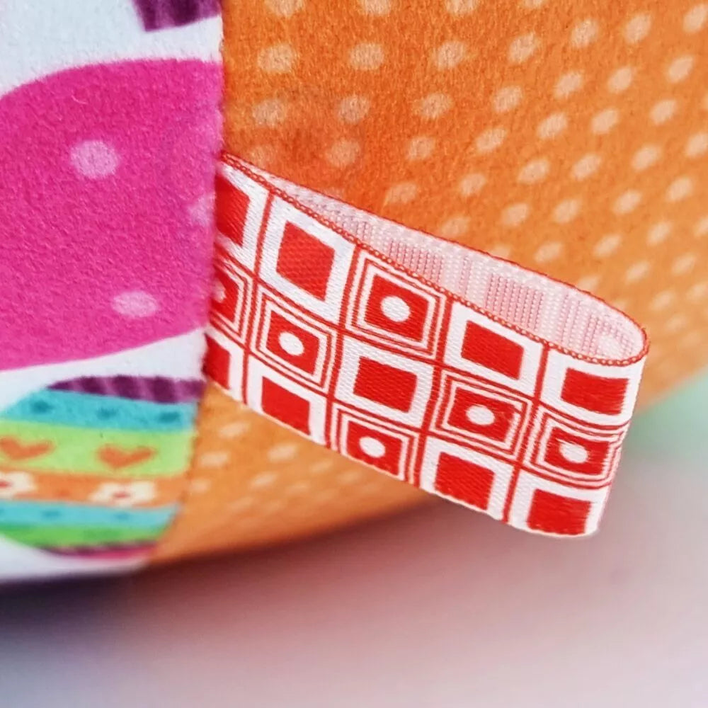 Minkštas sensorinis kamuolys mažiems vaikams su garsu WOOPIE BABY