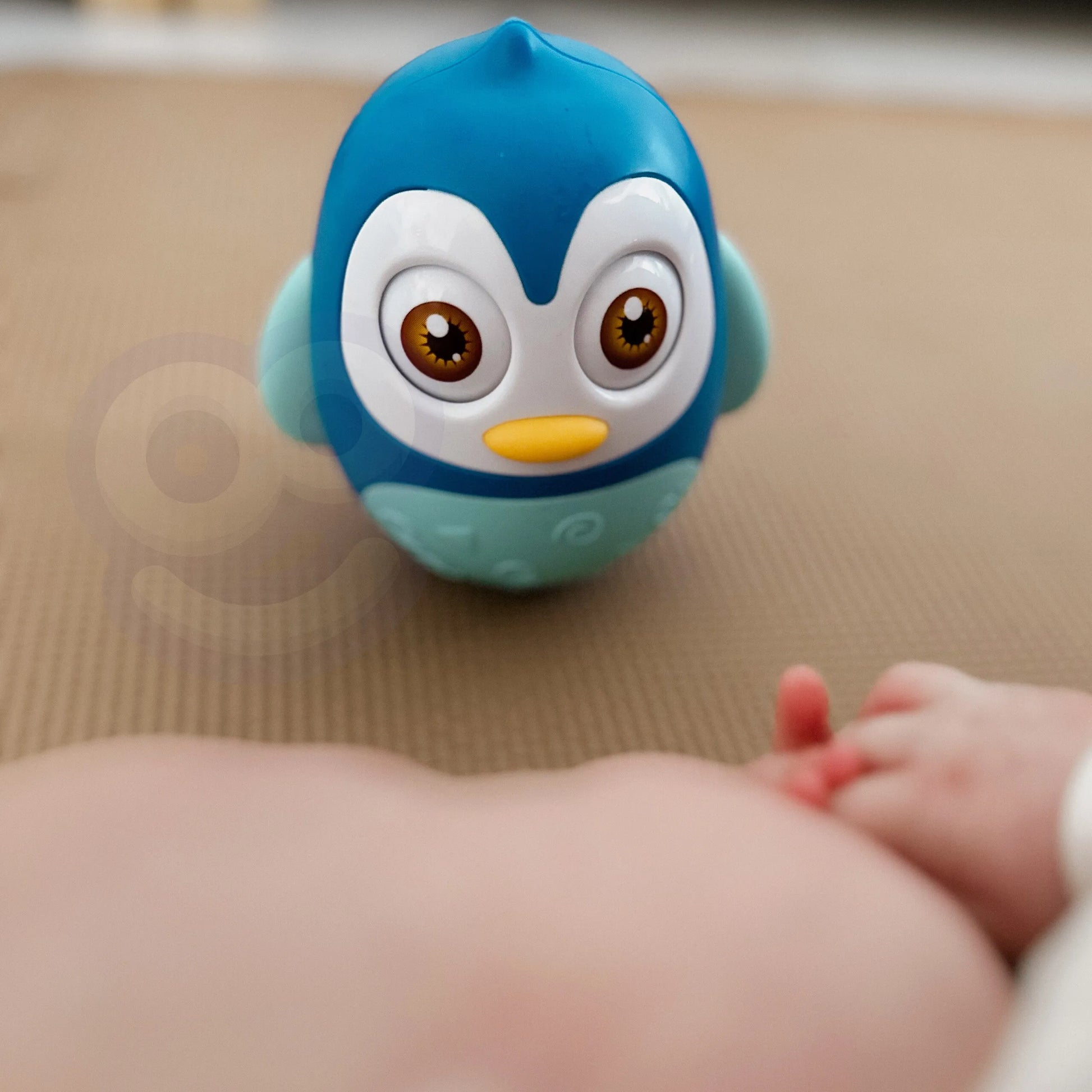 WOOPIE BABY sensorinis pingvinas Wanka