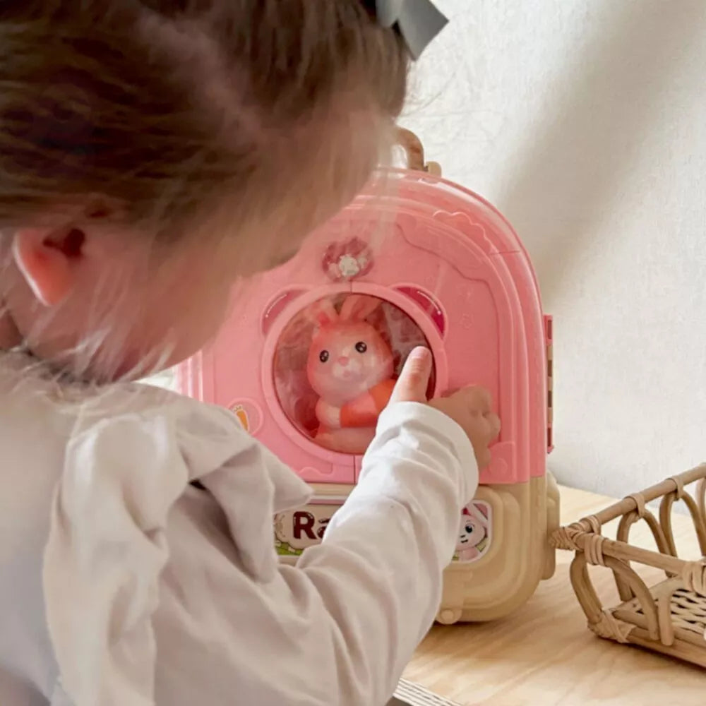 WOOPIE Triušis kuprinėje 3in1 Ūkio namas Sodas