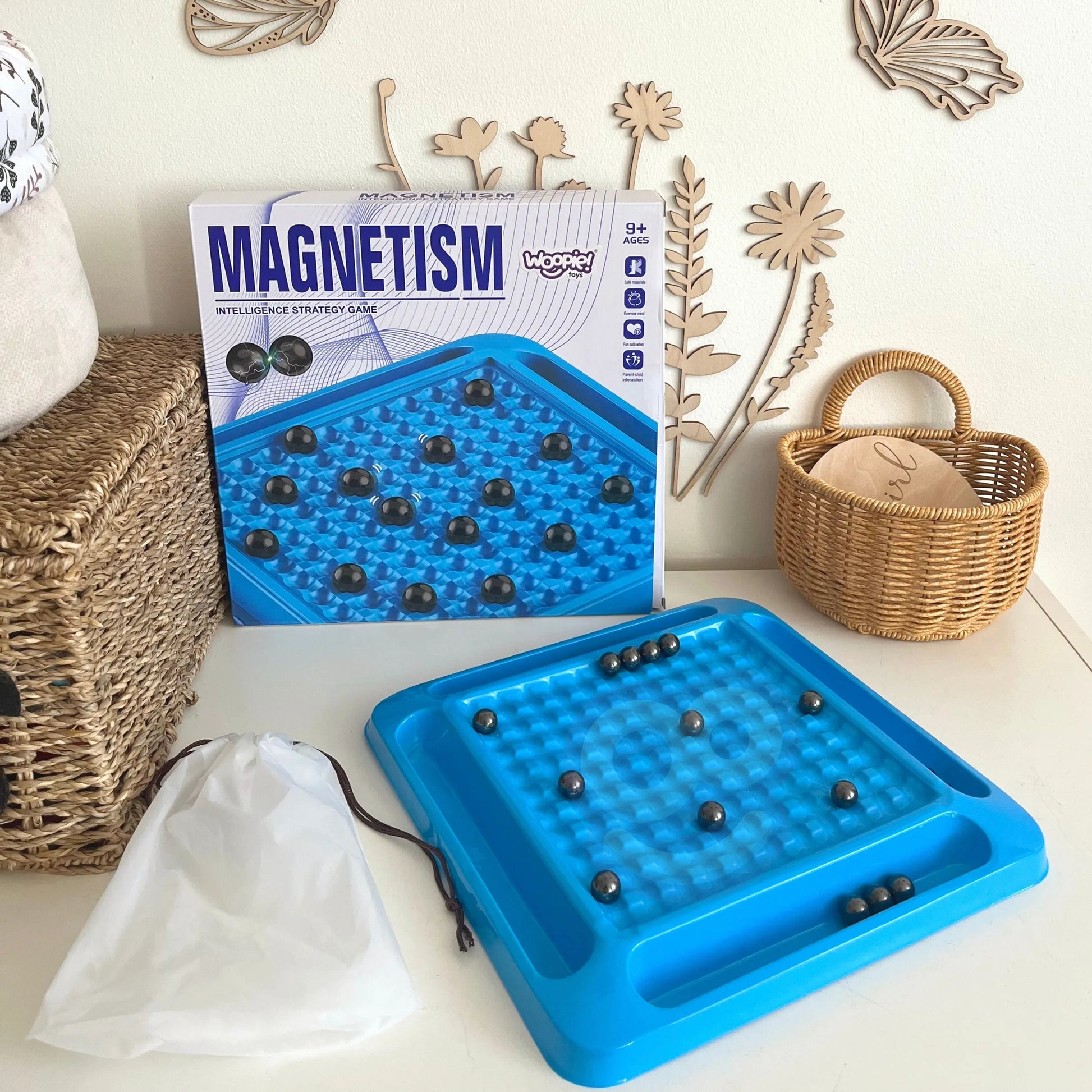 Woopie magnetinis stalo žaidimas „Magnetiniai kamuoliukai“ – iki 4 žaidėjų
