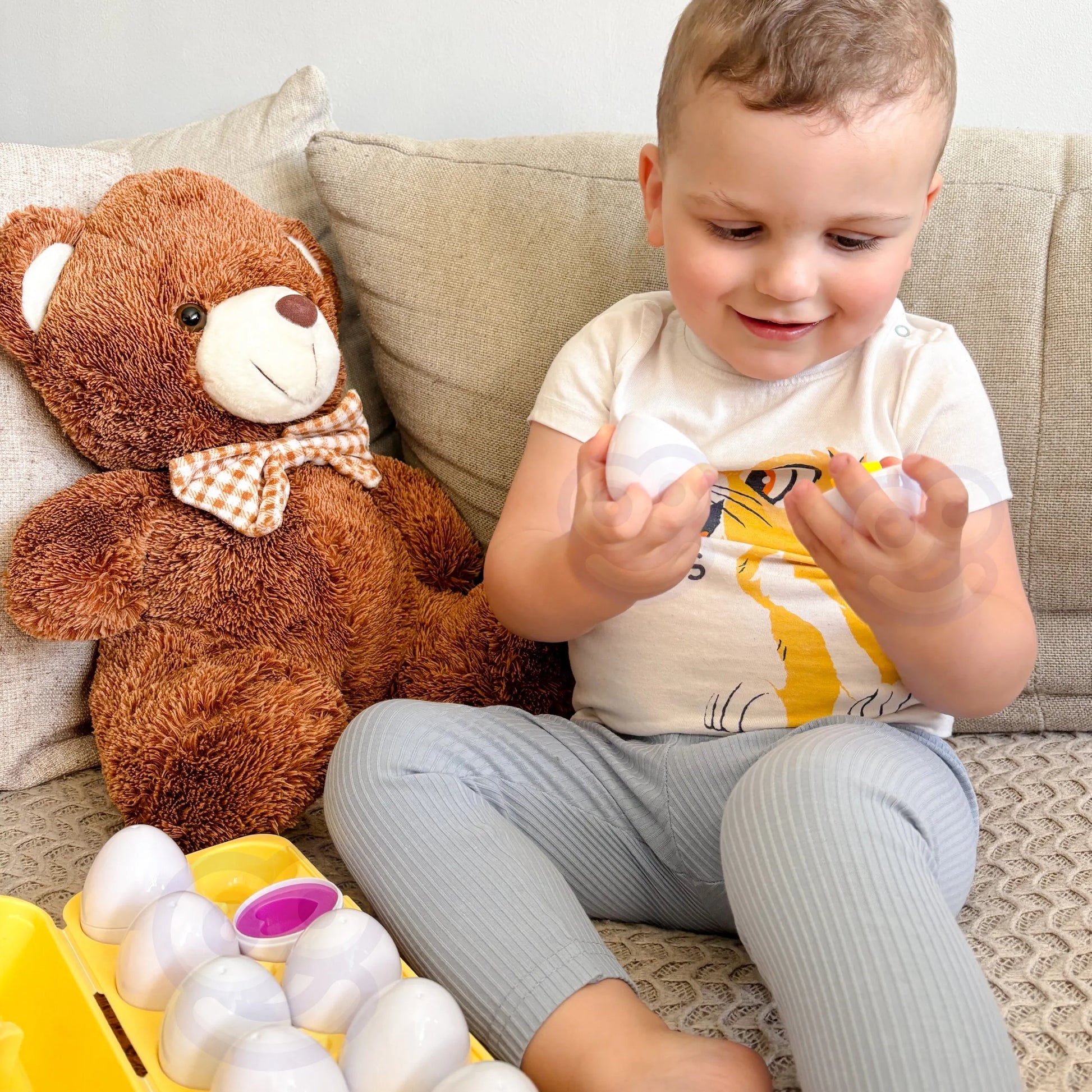 Woopie Montessori kiaušiniai – 12 formų ir spalvų derinimo rinkinys
