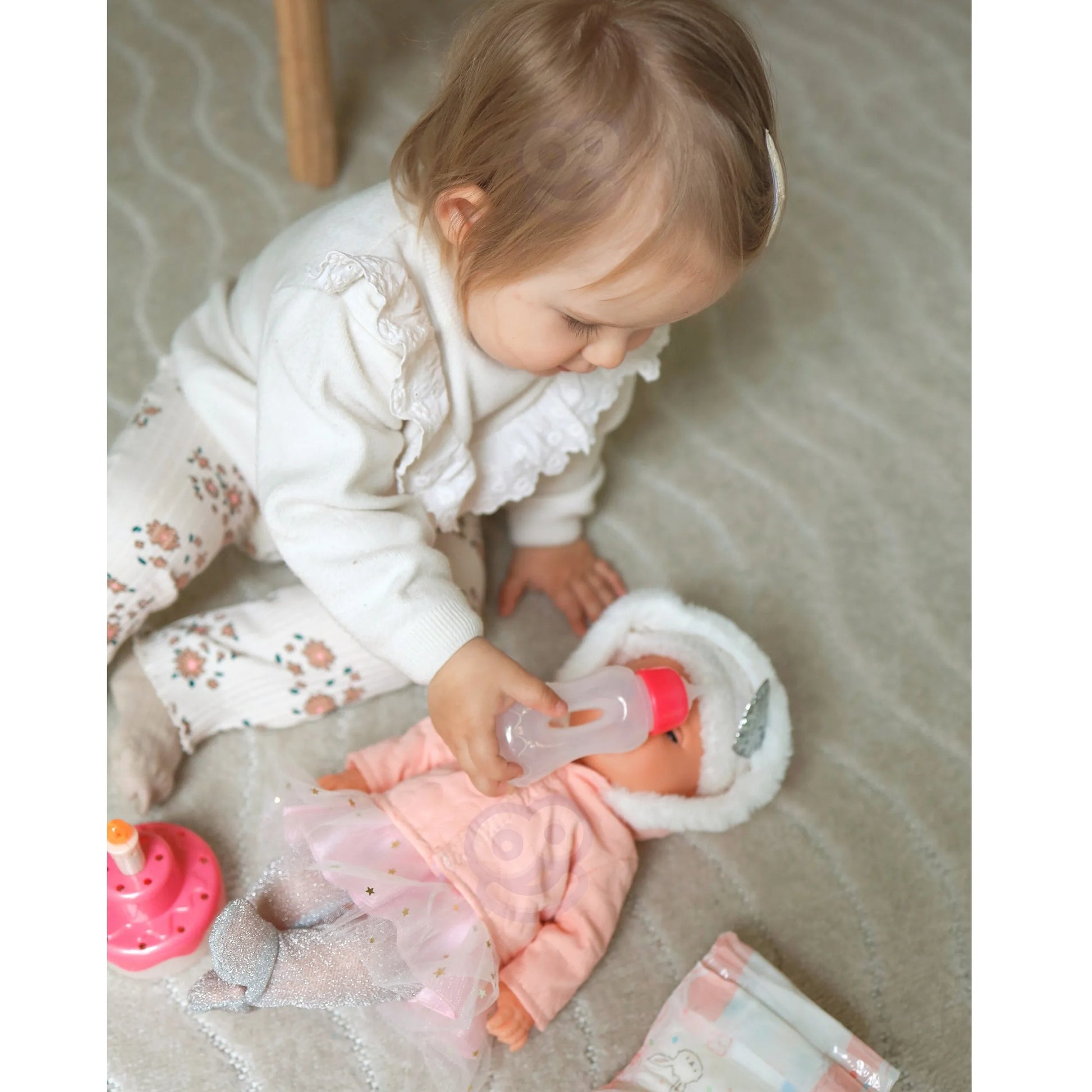 Woopie Royal interaktyvi lėlė Little Zosia – 35 cm