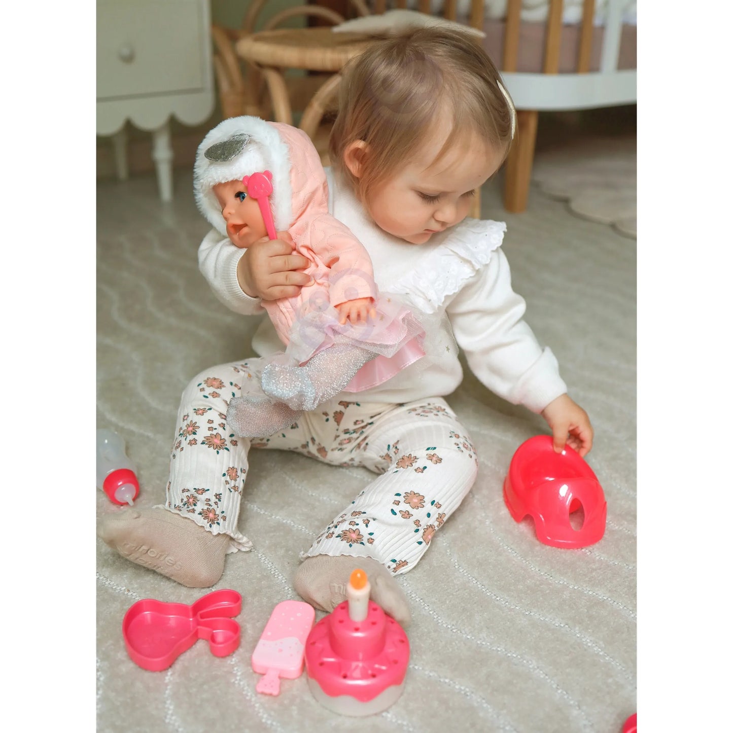 Woopie Royal interaktyvi lėlė Little Zosia – 35 cm