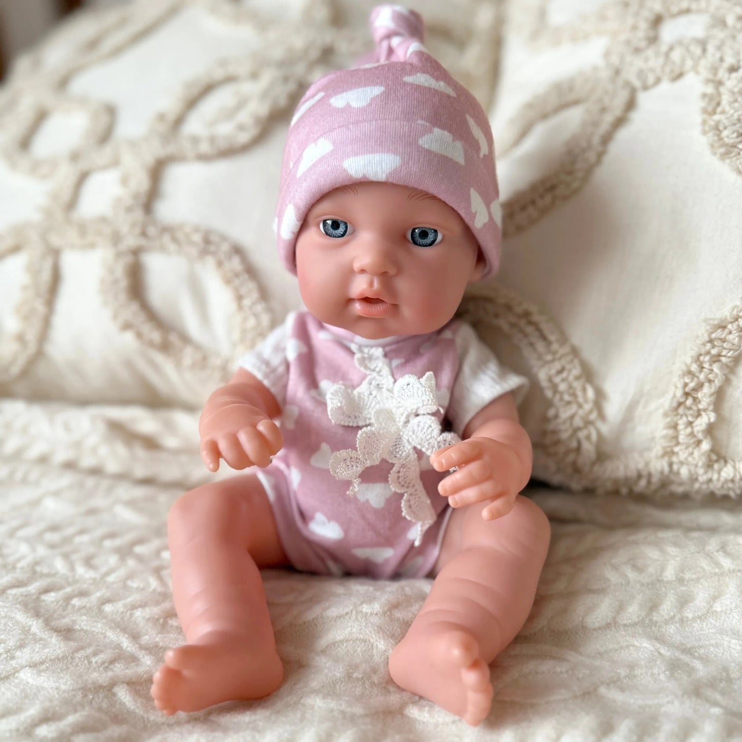 WOOPIE ROYAL lėlė kūdikis 36 cm su rūbeliais