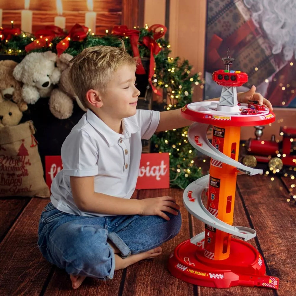 Garažas su automobiliais 3 vnt