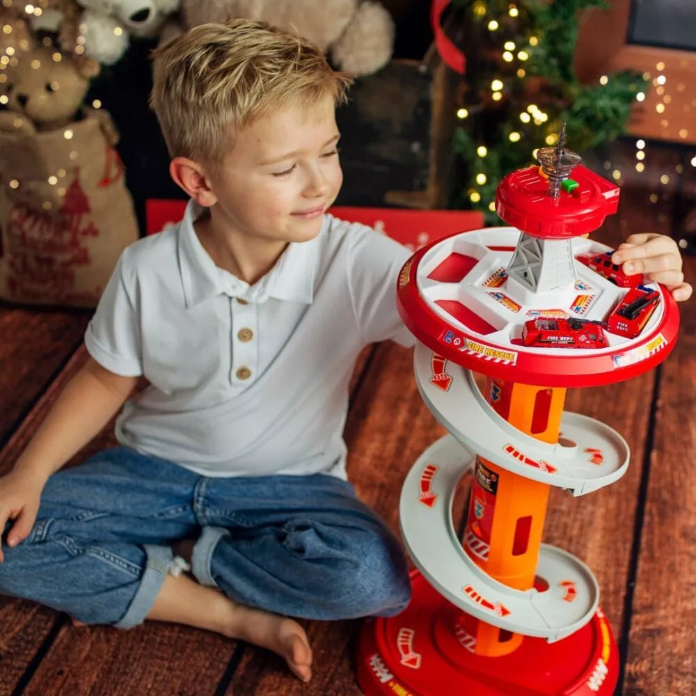 Garažas su automobiliais 3 vnt