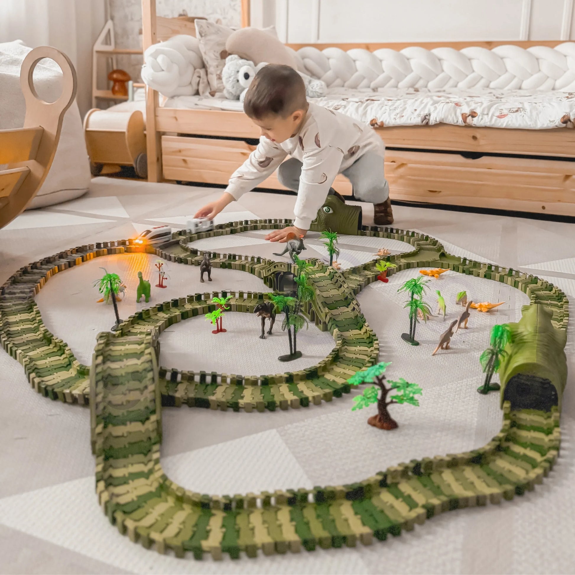 WOOPIE XXL 240 dalių dinozaurų trasa su elektrine mašina